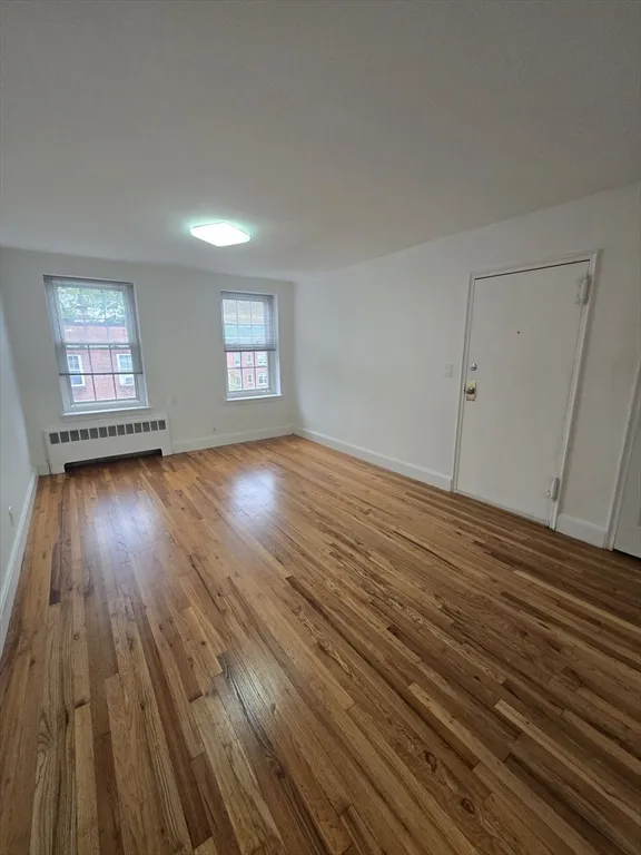 2 bed, 1 bath apartment for rent at 29 Englewood Ave Unit 6, Salisbury Road - Corey Farm — photo 5 of 9