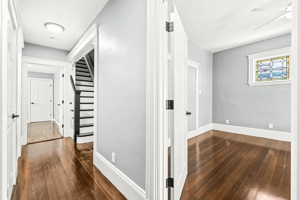 3 bed, 1 bath apartment for rent at 29 Fenwick St Unit 29, South Medford — photo 6 of 20