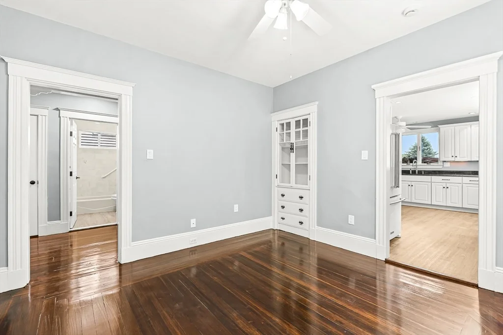 3 bed, 1 bath apartment for rent at 29 Fenwick St Unit 29, South Medford — photo 11 of 20