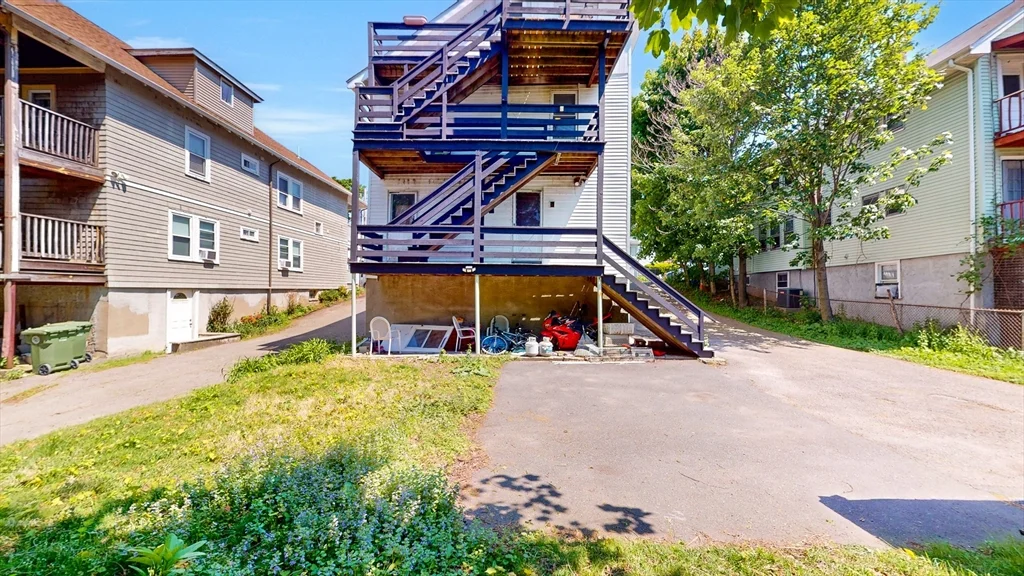 4 bed, 1 bath apartment for rent at 29 Fifield St Unit 29, Watertown — photo 19 of 23