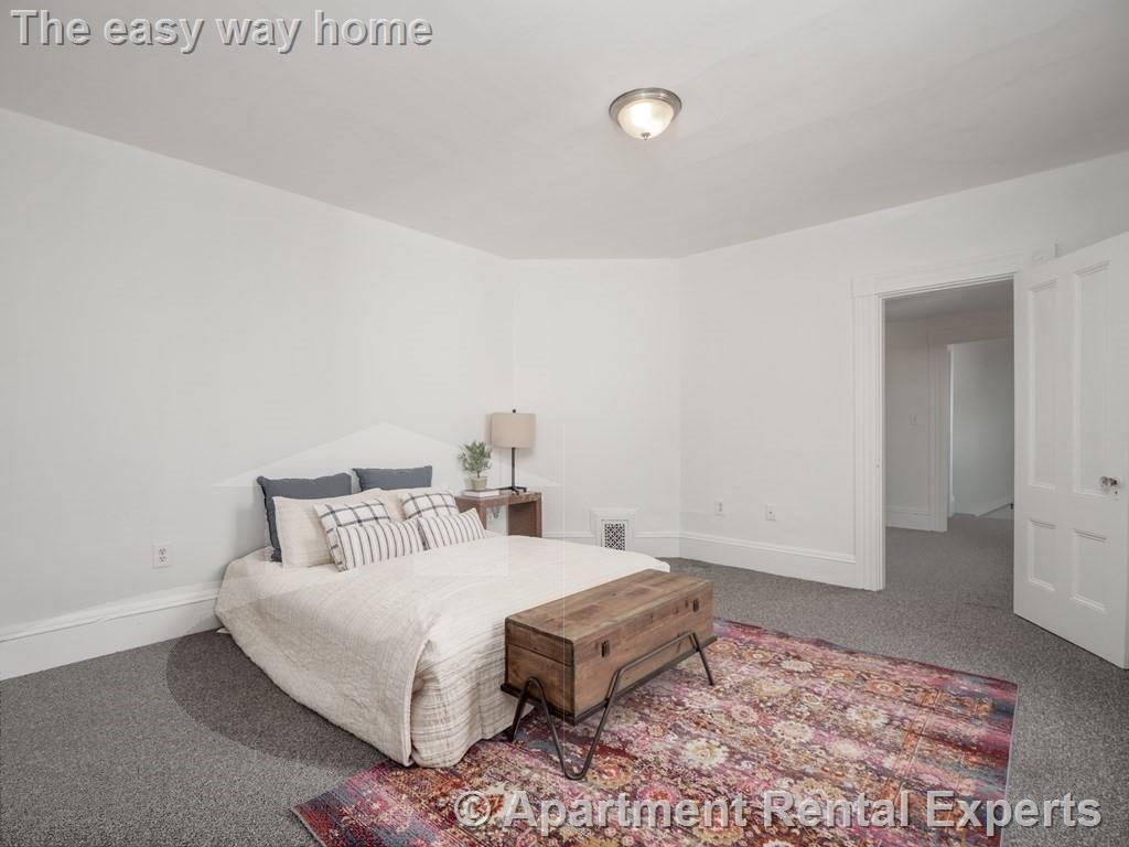 5 bed, 3 bath apartment for rent at 29 Florence St, Tufts — photo 11 of 21