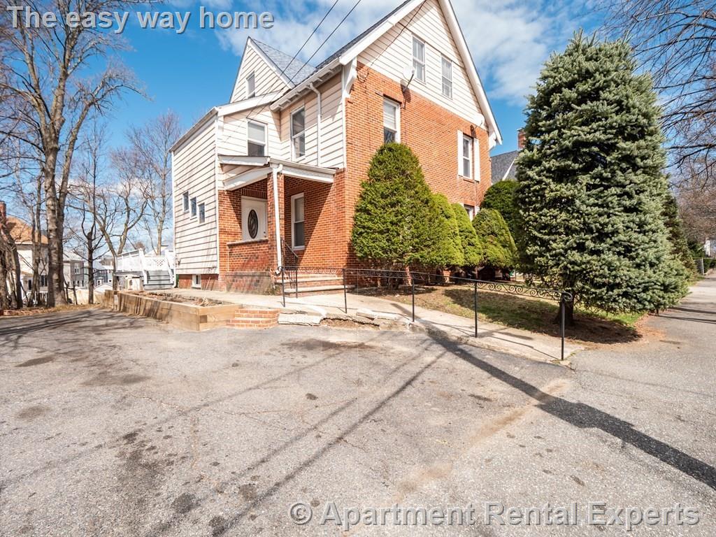5 bed, 3 bath apartment for rent at 29 Florence St, Tufts — photo 21 of 21