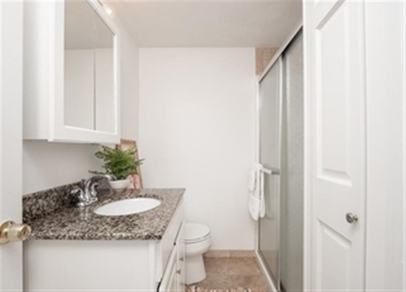 4 bed, 3 bath apartment for rent at 29 Florence St Unit 1, Medford — photo 15 of 21