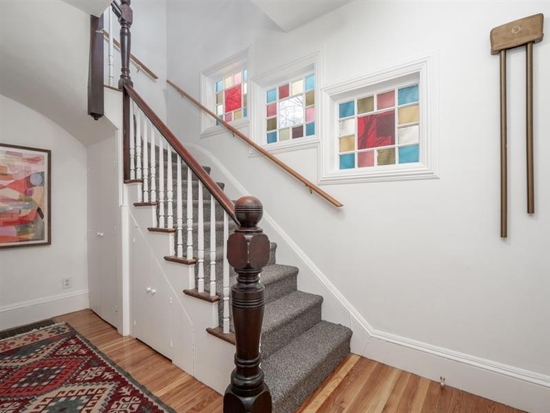 4 bed, 3 bath apartment for rent at 29 Florence St Unit 1, Medford — photo 17 of 21