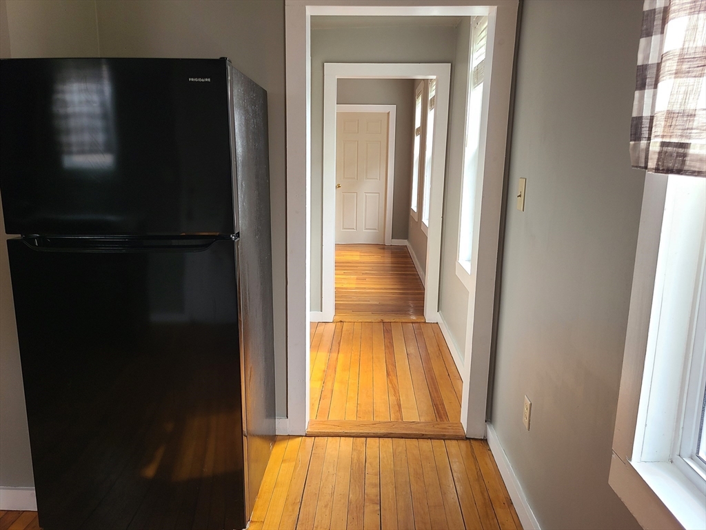 3 bed, 1 bath apartment for rent at 29 Franklin St Unit 2, Whitman — photo 6 of 19