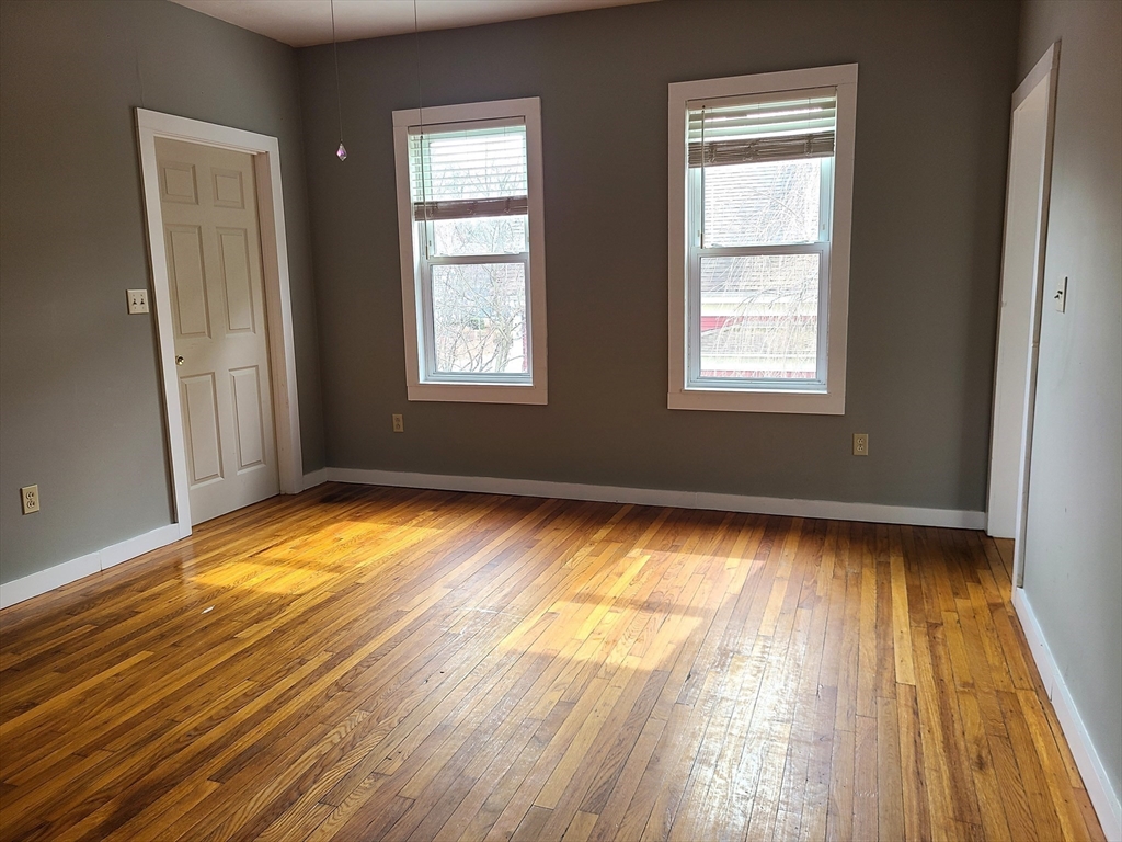 3 bed, 1 bath apartment for rent at 29 Franklin St Unit 2, Whitman — photo 8 of 19