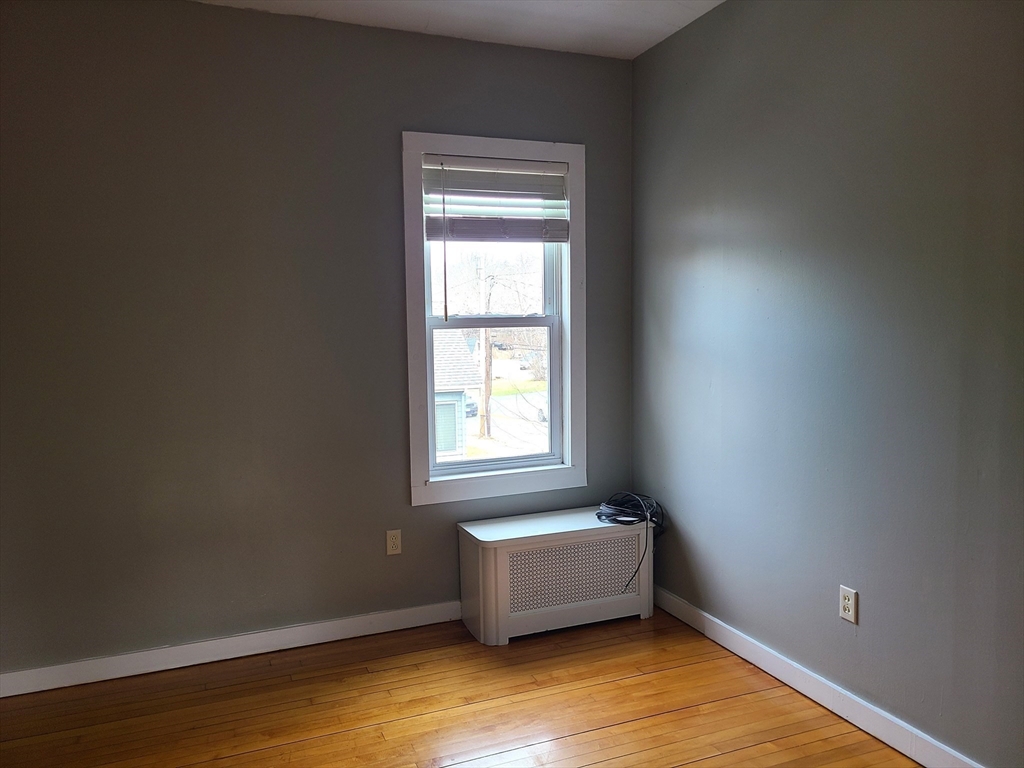 3 bed, 1 bath apartment for rent at 29 Franklin St Unit 2, Whitman — photo 17 of 19