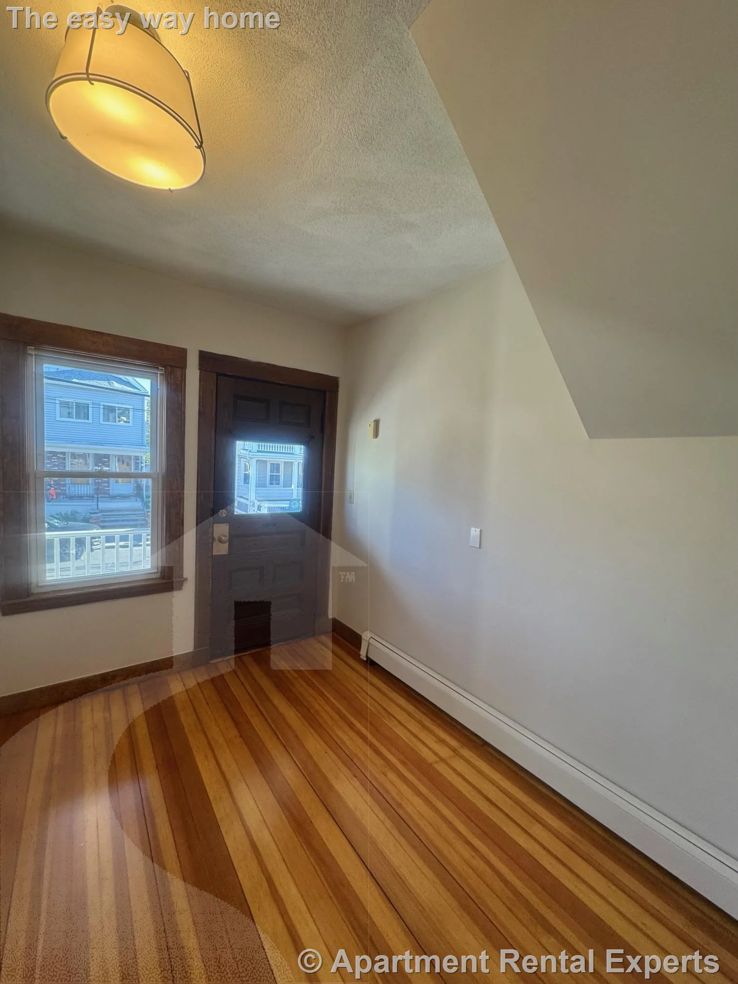 3 bed, 1 bath apartment for rent at 29 Frederick Ave Unit 1, Tufts — photo 3 of 19