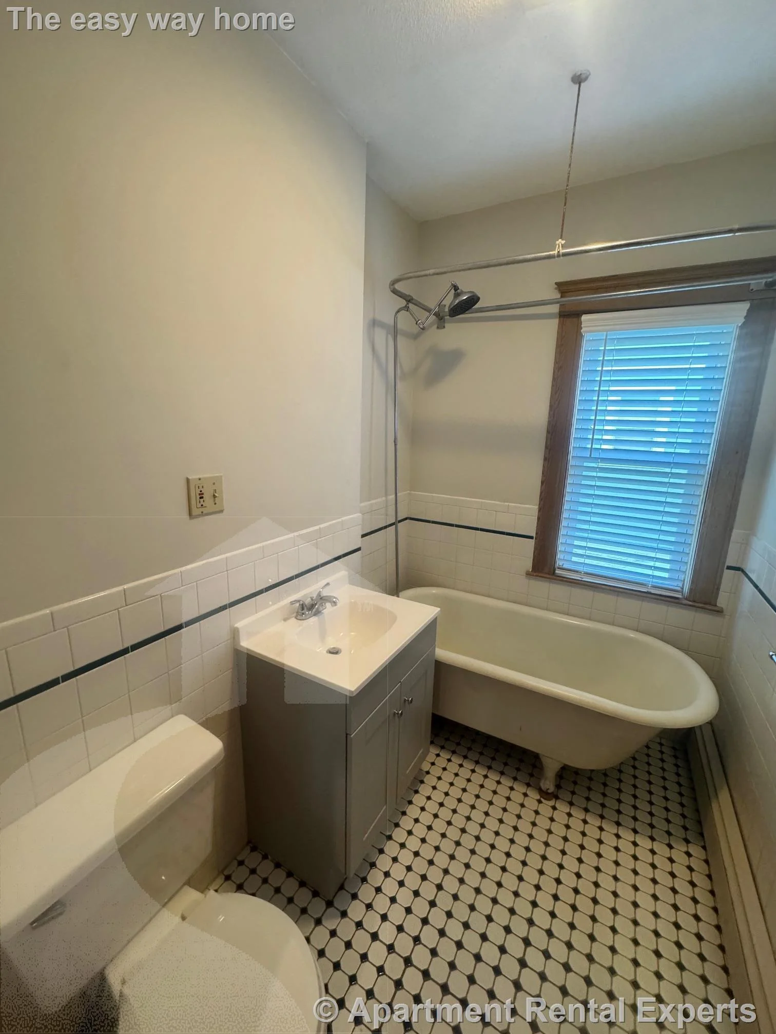 3 bed, 1 bath apartment for rent at 29 Frederick Ave Unit 1, Tufts — photo 10 of 19