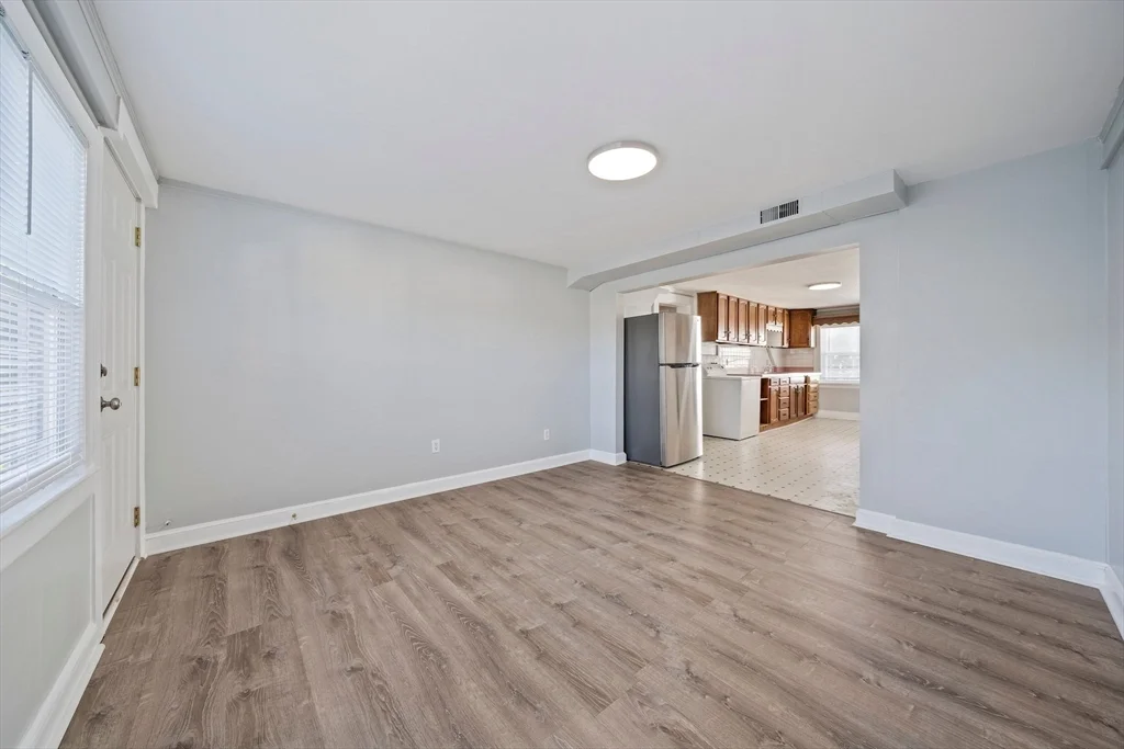3 bed, 1 bath apartment for rent at 29 Freeman St Unit 7, Stoughton — photo 11 of 23