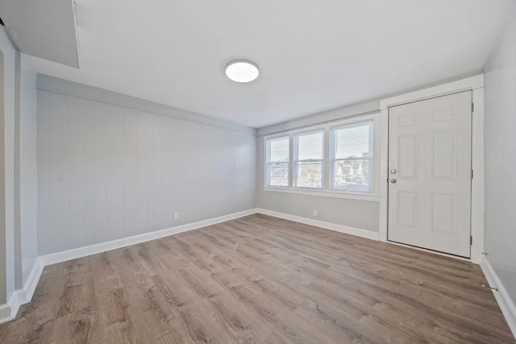 3 bed, 1 bath apartment for rent at 29 Freeman St Unit 7, Stoughton — photo 12 of 23