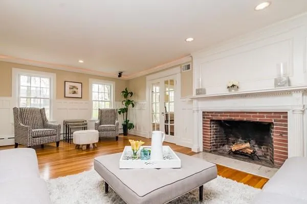 6 bed, 3.5 bath apartment for rent at 29 Gammons Rd Unit 1, Waban — photo 7 of 9