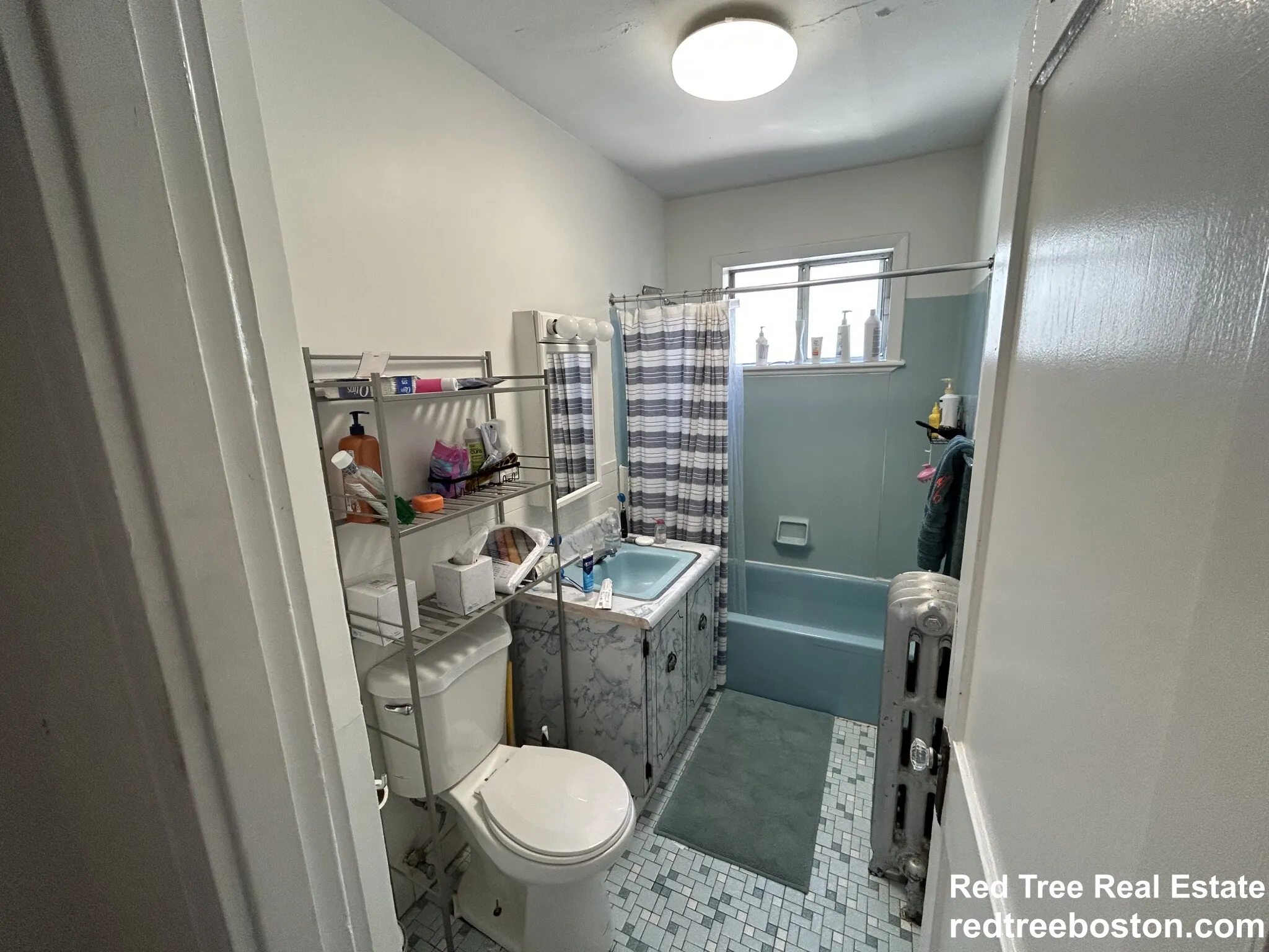 3 bed, 1 bath apartment for rent at 29 Gerald Rd Unit 2, Brighton — photo 6 of 11