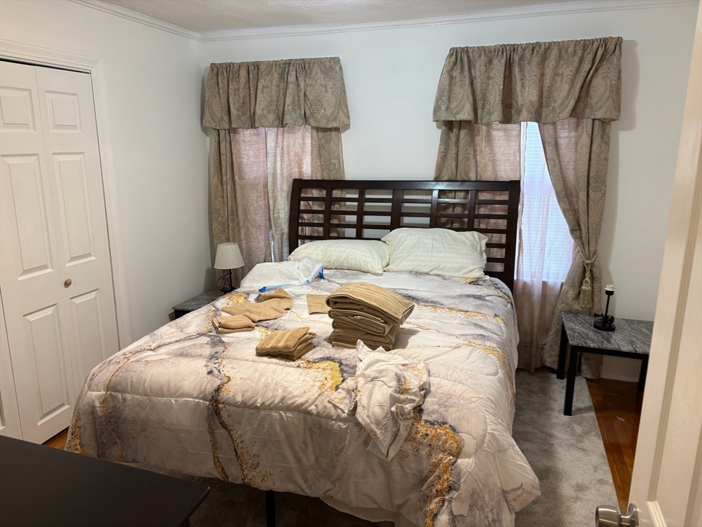 2 bed, 1 bath apartment for rent at 29 Gibson St Unit 1, Malden — photo 6 of 7