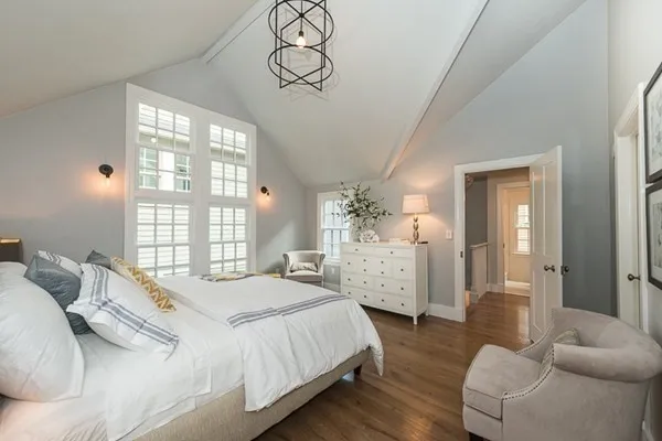 3 bed, 3 bath apartment for rent at 29 Grant Unit 29, Riverside — photo 9 of 18