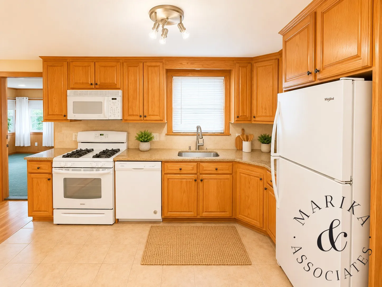 3 bed, 1 bath apartment for rent at 29 Greenleaf Circle Unit 29, Framingham — photo 8 of 22