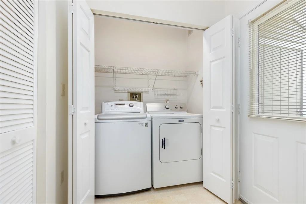 2 bed, 2 bath apartment for rent at 29 Hammond Pl Unit 29, Woburn — photo 5 of 11