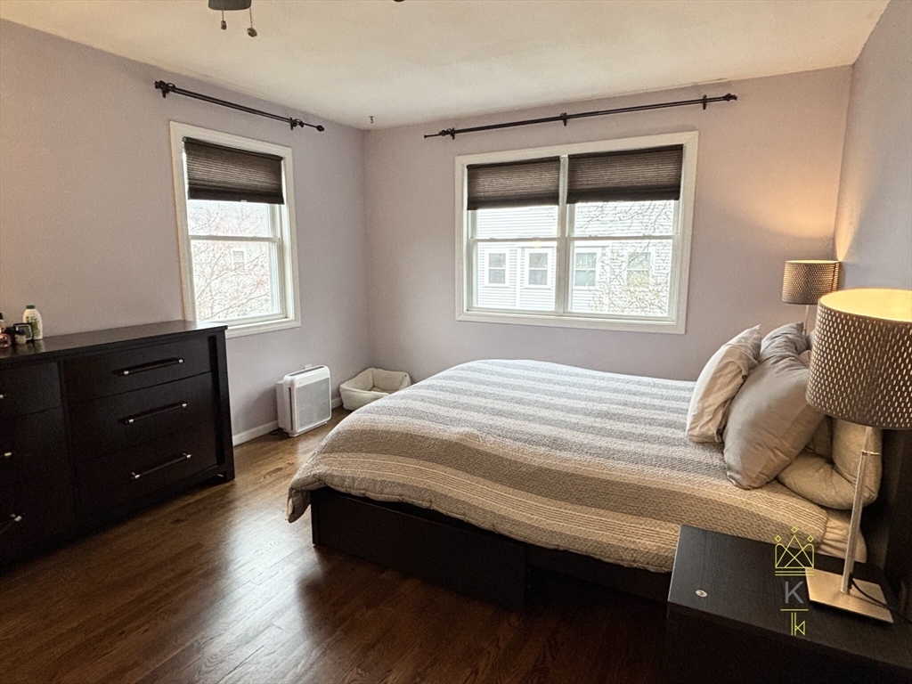 3 bed, 2 bath apartment for rent at 29 Harrison St Unit B, Roslindale — photo 11 of 22