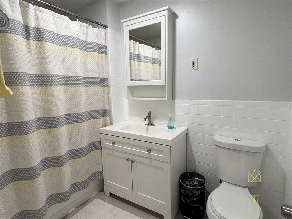 3 bed, 2 bath apartment for rent at 29 Harrison St Unit B, Roslindale — photo 15 of 22