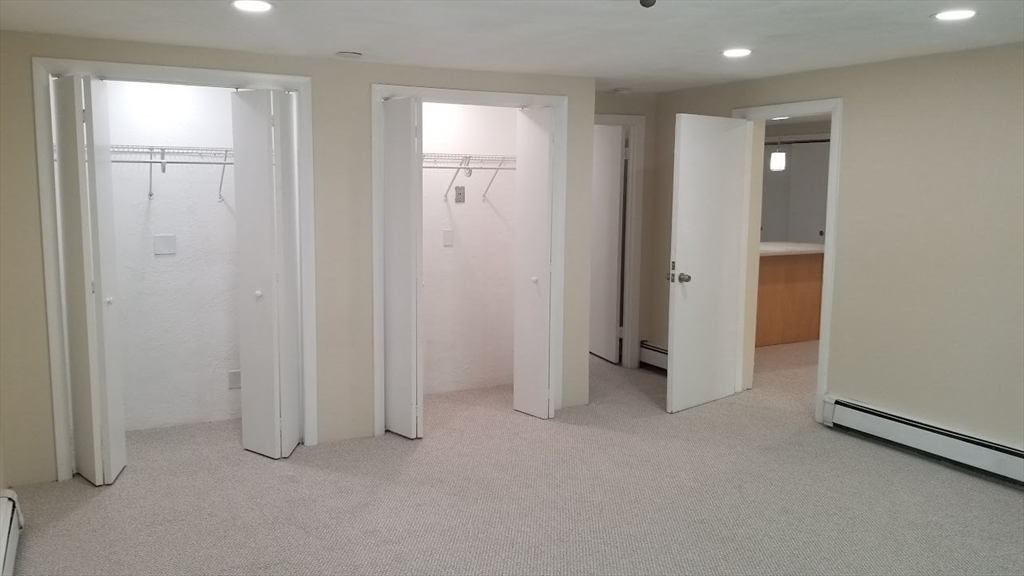 2 bed, 2 bath apartment for rent at 29 Harvard Ave Unit 33, Medford — photo 4 of 10