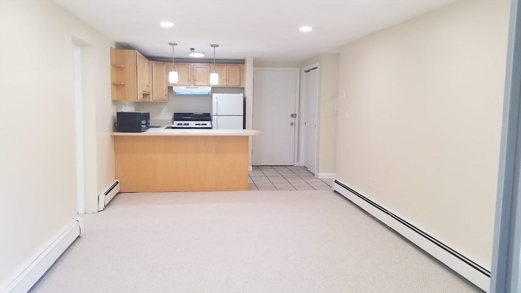 2 bed, 2 bath apartment for rent at 29 Harvard Ave Unit 33, Medford — photo 2 of 10