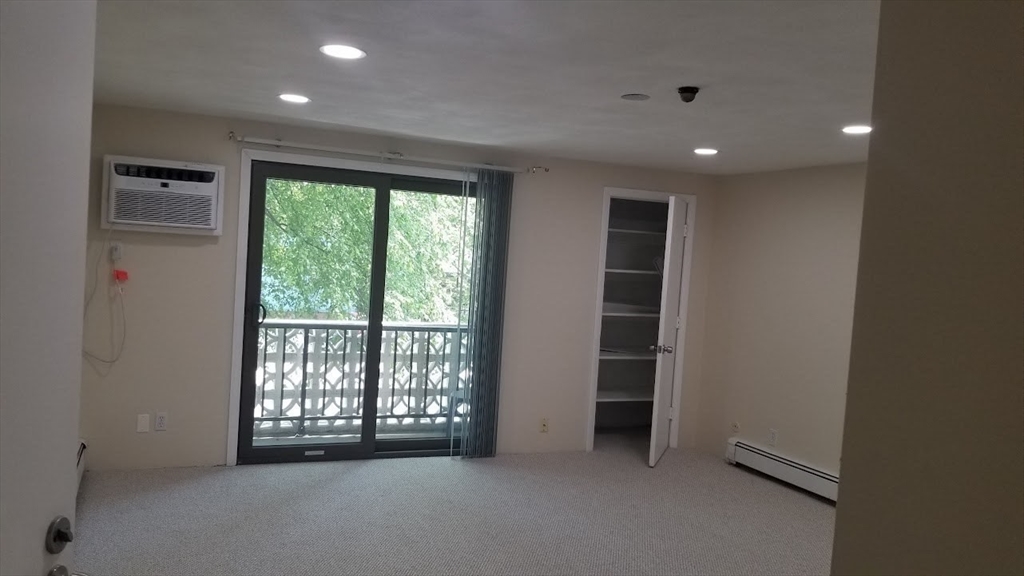 2 bed, 2 bath apartment for rent at 29 Harvard Ave Unit 33, Medford — photo 3 of 10