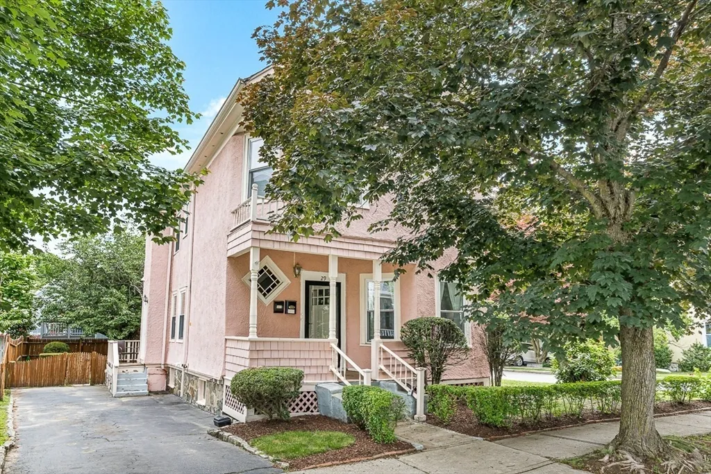 1 bed, 1 bath apartment for rent at 29 Harvard St Unit 1, Winchester — photo 23 of 25