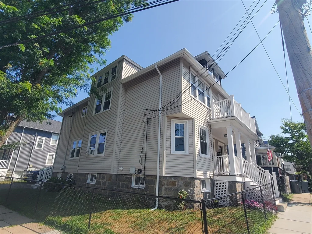 2 bed, 1 bath apartment for rent at 29 Helena Rd Unit 1, Dorchester — photo 14 of 16