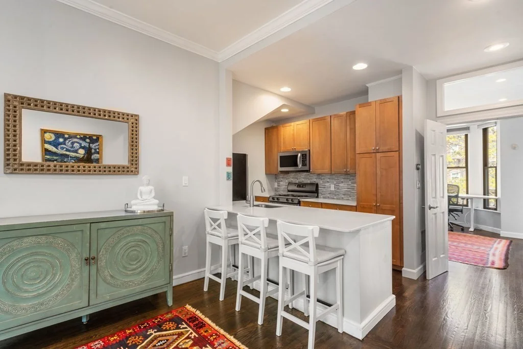 2 bed, 2 bath apartment for rent at 29 Holyoke St Unit 2, South End — photo 3 of 14