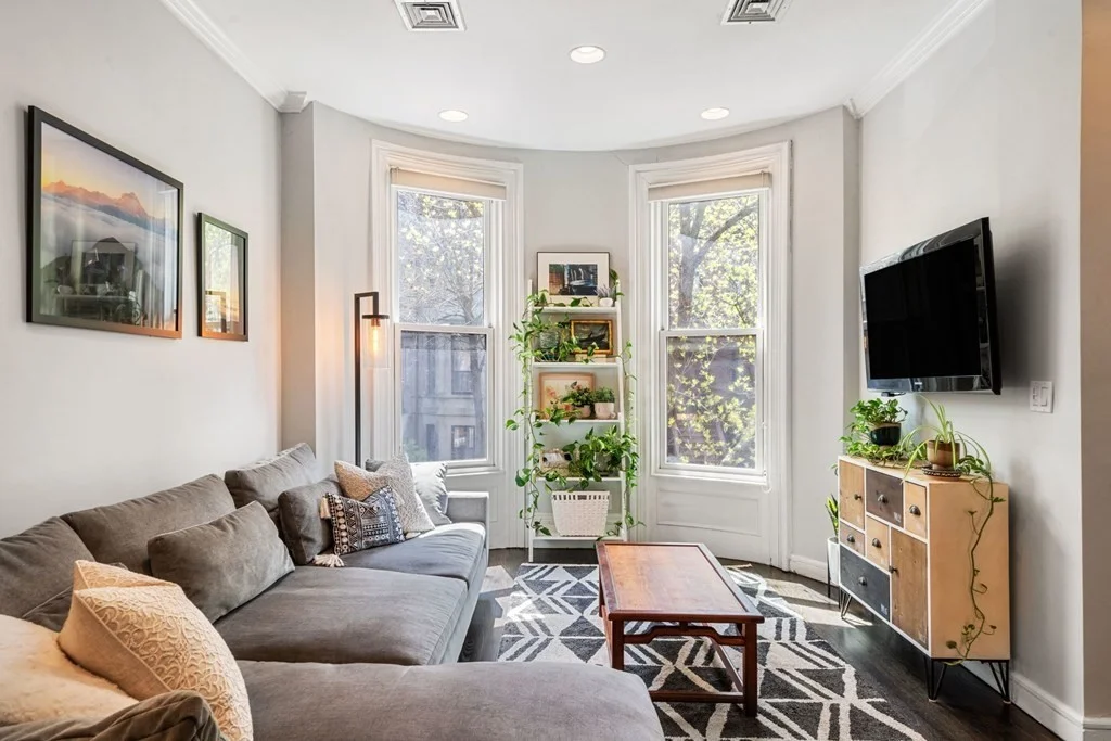 2 bed, 2 bath apartment for rent at 29 Holyoke St Unit 2, South End