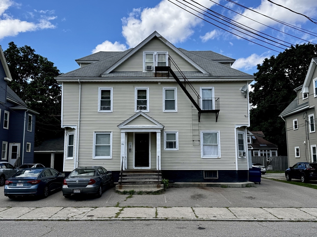 Studio bed, 1 bath apartment for rent at 29 John St Unit 1, Attleboro