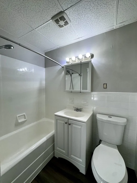 1 bed, 1 bath apartment for rent at 29 John St Unit 2, Attleboro — photo 7 of 13