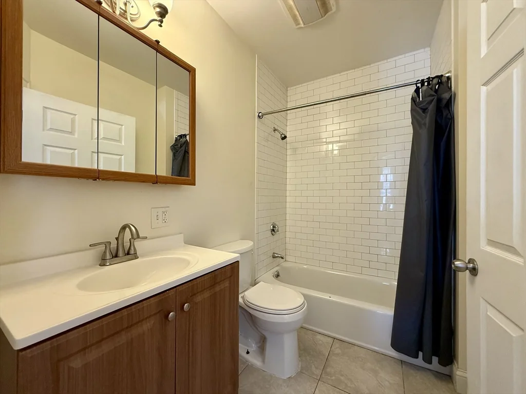 1 bed, 1 bath apartment for rent at 29 John St Unit 7, Attleboro — photo 10 of 11