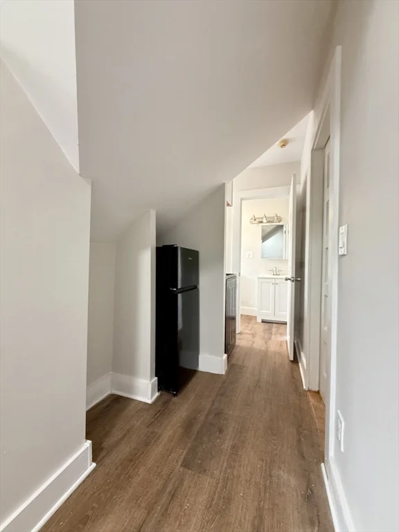 Studio bed, 1 bath apartment for rent at 29 John St Unit 8, Attleboro — photo 6 of 9