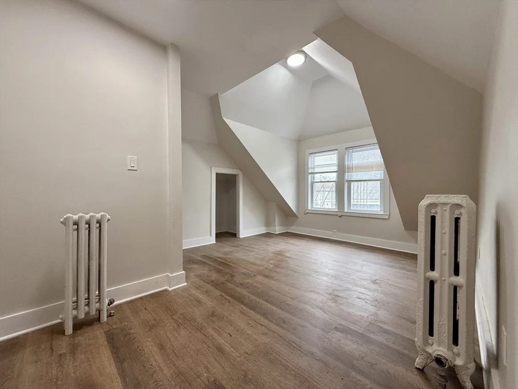 Studio bed, 1 bath apartment for rent at 29 John St Unit 8, Attleboro — photo 5 of 9
