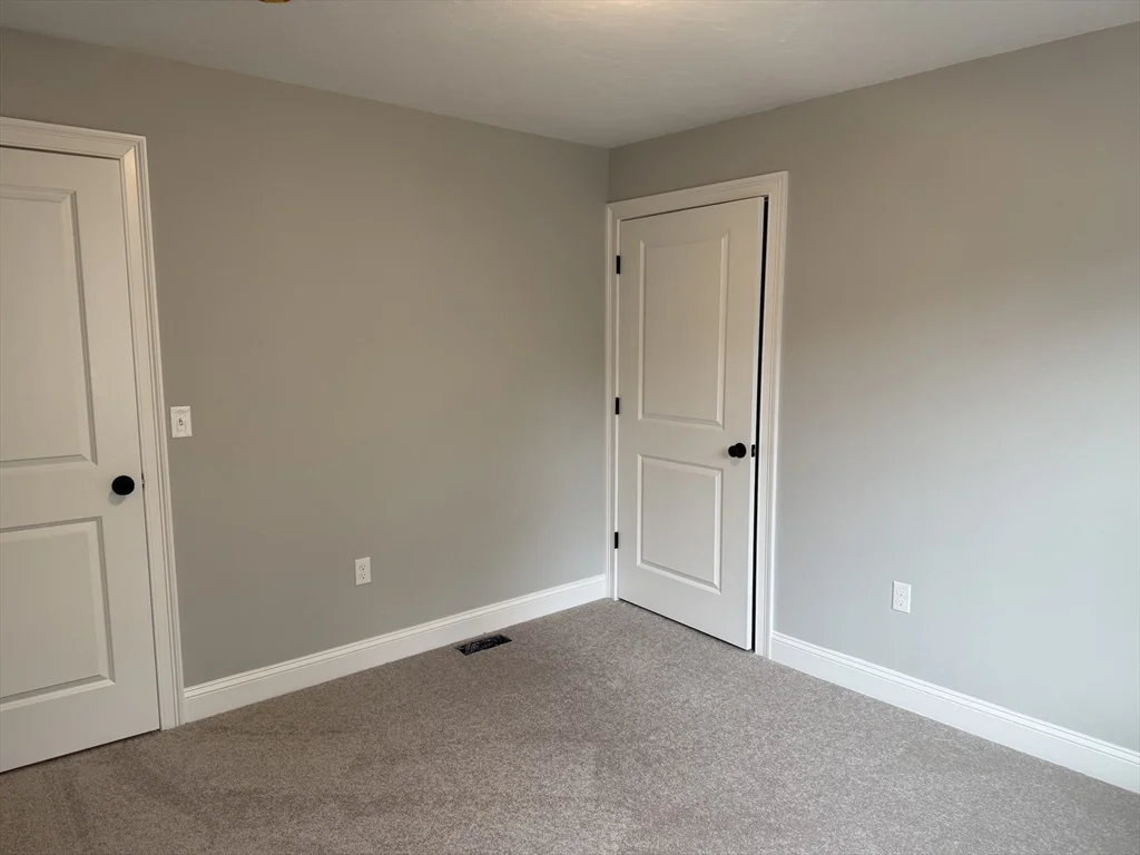 4 bed, 2 bath apartment for rent at 29 Kashmir's Way Unit 29, Middleborough — photo 29 of 41