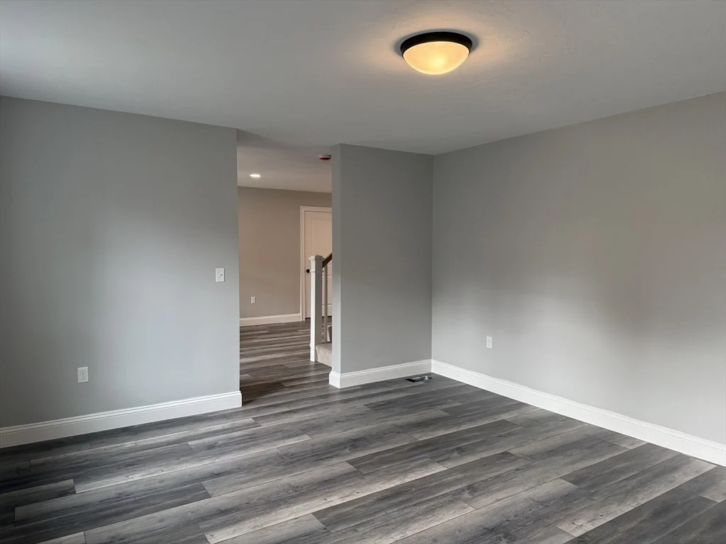 4 bed, 2 bath apartment for rent at 29 Kashmir's Way Unit 29, Middleborough — photo 8 of 41