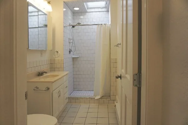 2 bed, 1 bath apartment for rent at 29 Lambert St Unit 2, East Cambridge — photo 5 of 12