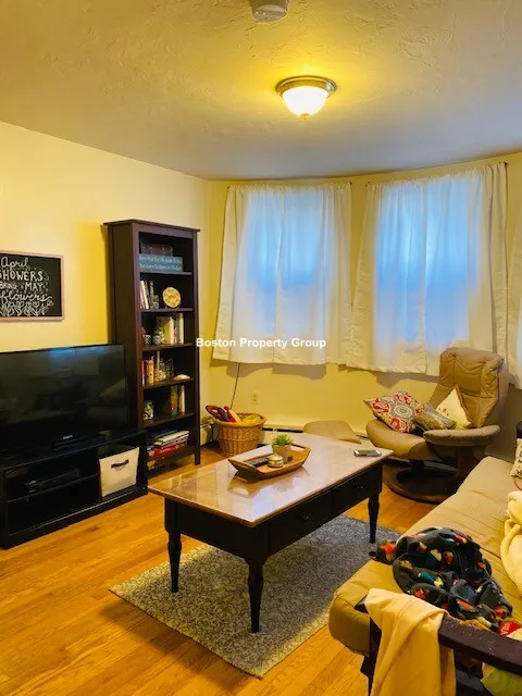 2 bed, 1 bath apartment for rent at 29 Lambert St Unit 29B, Roxbury — photo 5 of 12