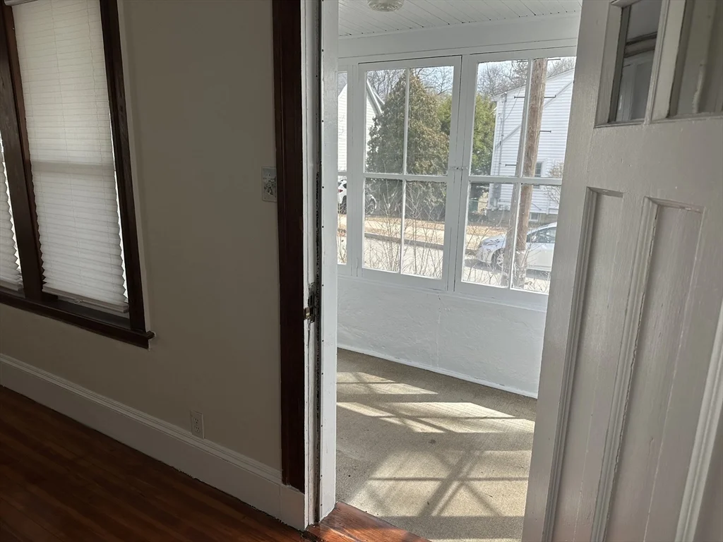 2 bed, 1 bath apartment for rent at 29 Lanark Rd, Arlington Heights — photo 13 of 13