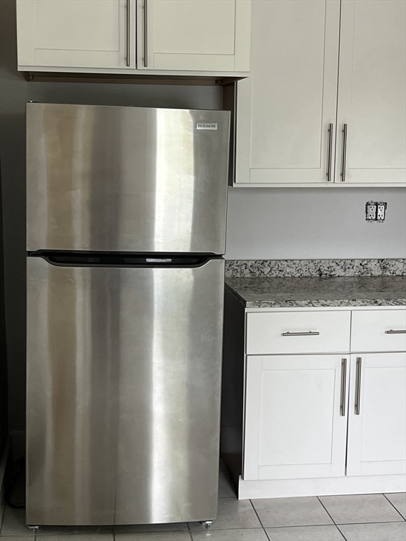 2 bed, 1 bath apartment for rent at 29 Lincoln St Unit 1, Stoneham — photo 10 of 20