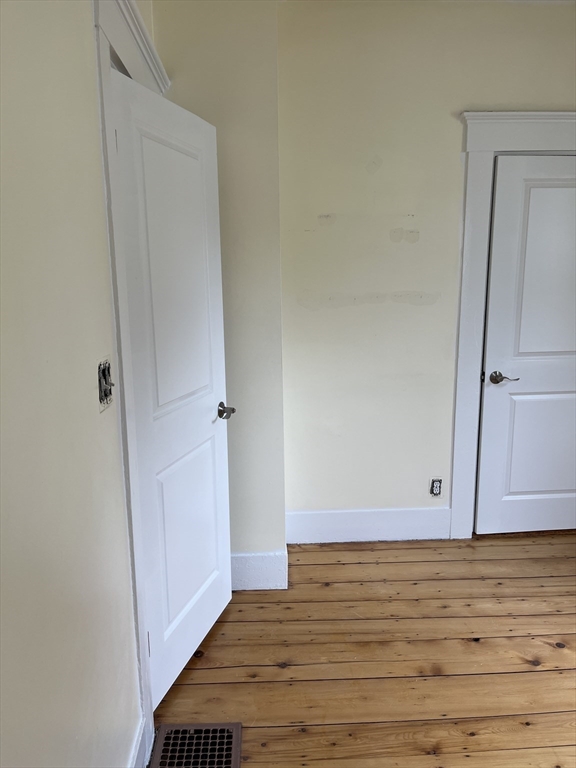 2 bed, 1 bath apartment for rent at 29 Lincoln St Unit 1, Stoneham — photo 20 of 20