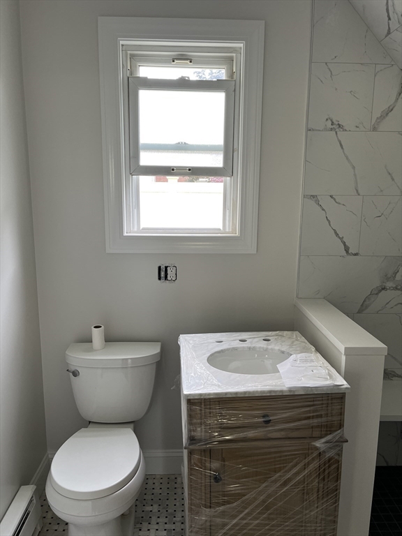 2 bed, 1 bath apartment for rent at 29 Lincoln St Unit 1, Stoneham — photo 11 of 20