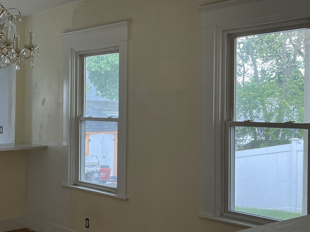 2 bed, 1 bath apartment for rent at 29 Lincoln St Unit 1, Stoneham — photo 2 of 20