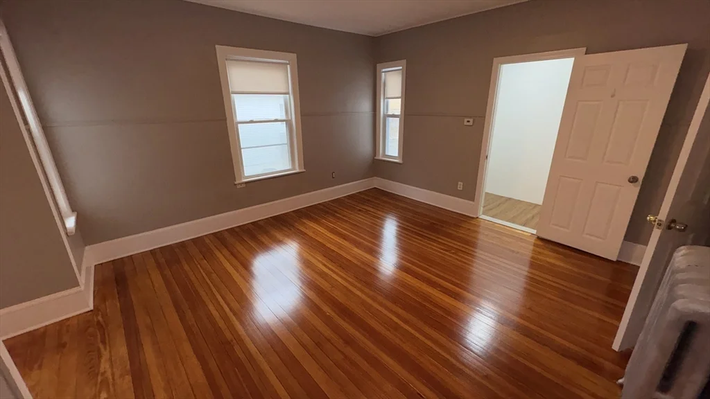 3 bed, 1 bath apartment for rent at 29 Lincoln St Unit 2, Malden — photo 4 of 12
