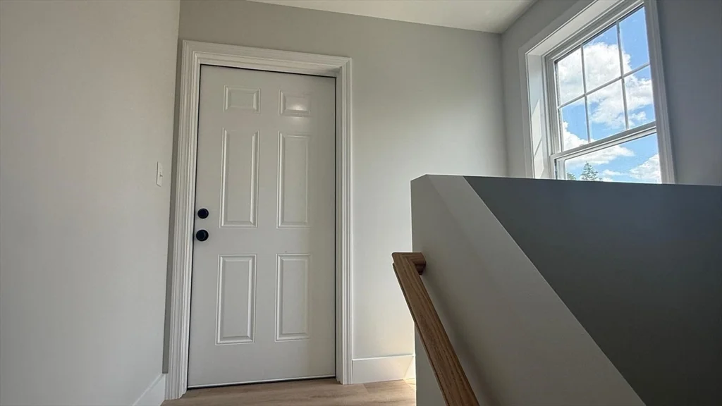 4 bed, 1 bath apartment for rent at 29 Lynn St Unit 2, Lawrence — photo 22 of 23