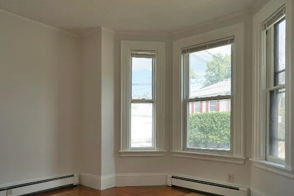 1 bed, 1 bath apartment for rent at 29 Maple St Unit 29-1L, South Side — photo 2 of 6