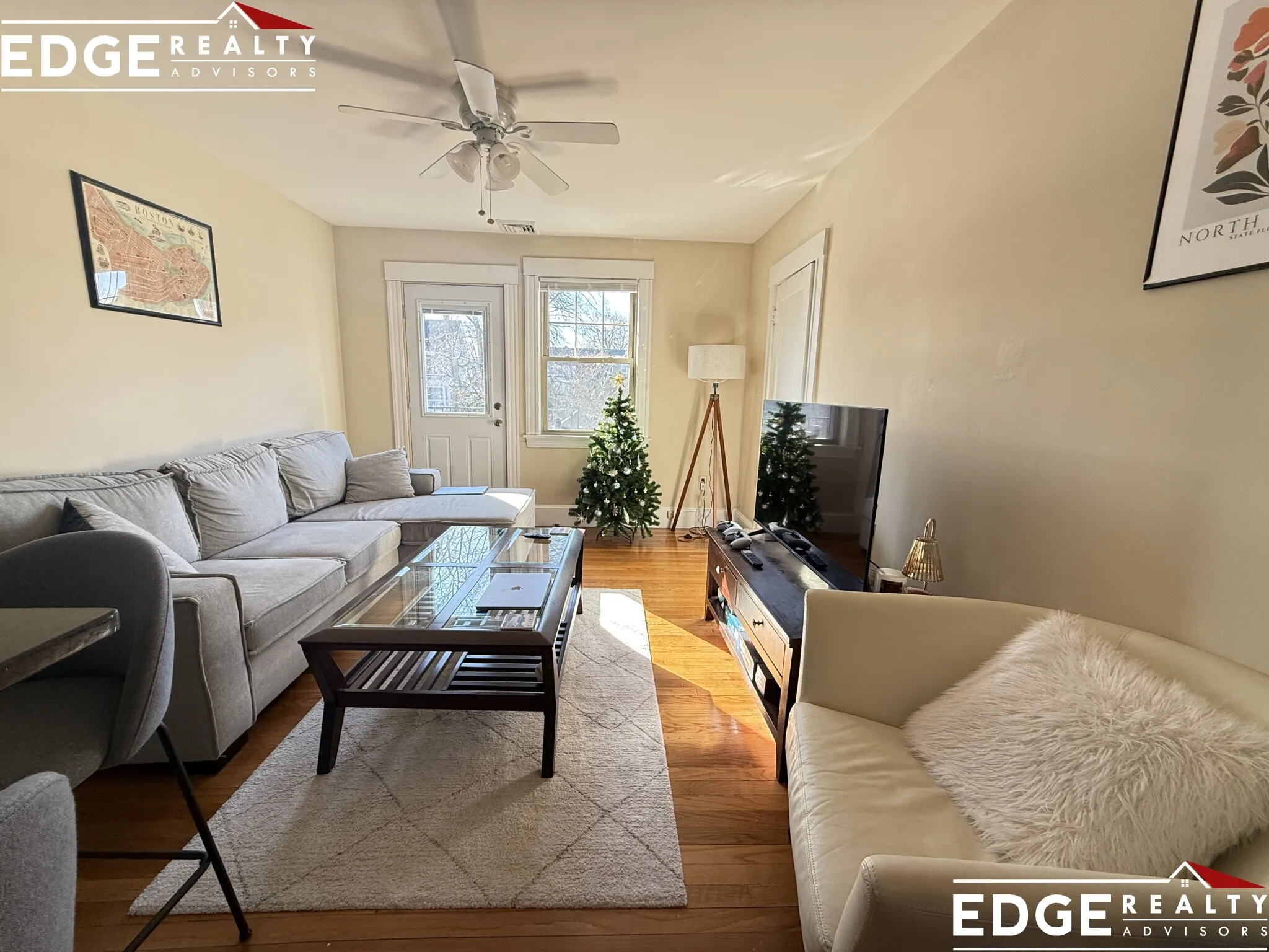 2 bed, 1 bath apartment for rent at 29 Mapleton St Unit 3, Brighton — photo 3 of 9