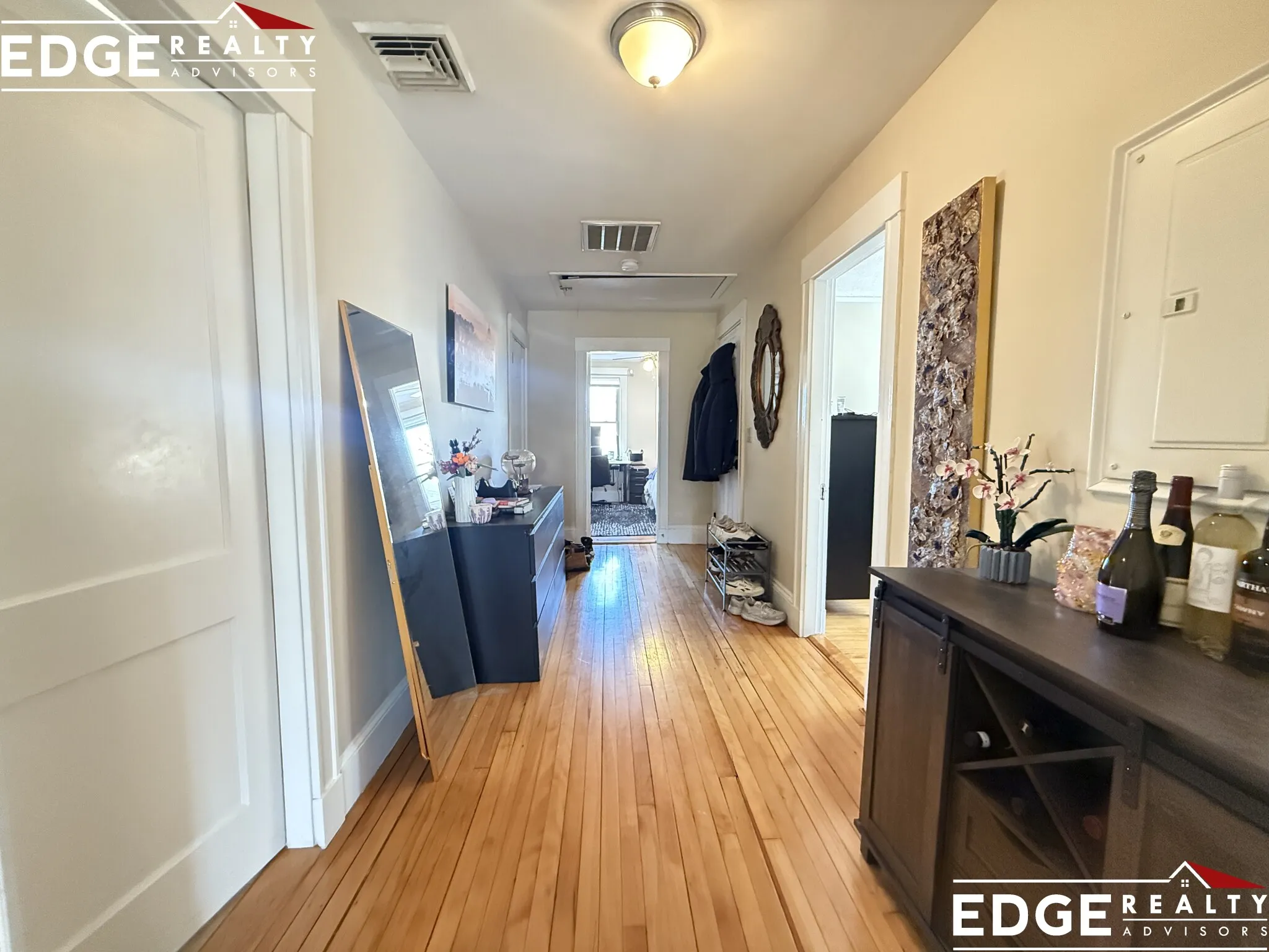 2 bed, 1 bath apartment for rent at 29 Mapleton St Unit 3, Brighton — photo 6 of 9