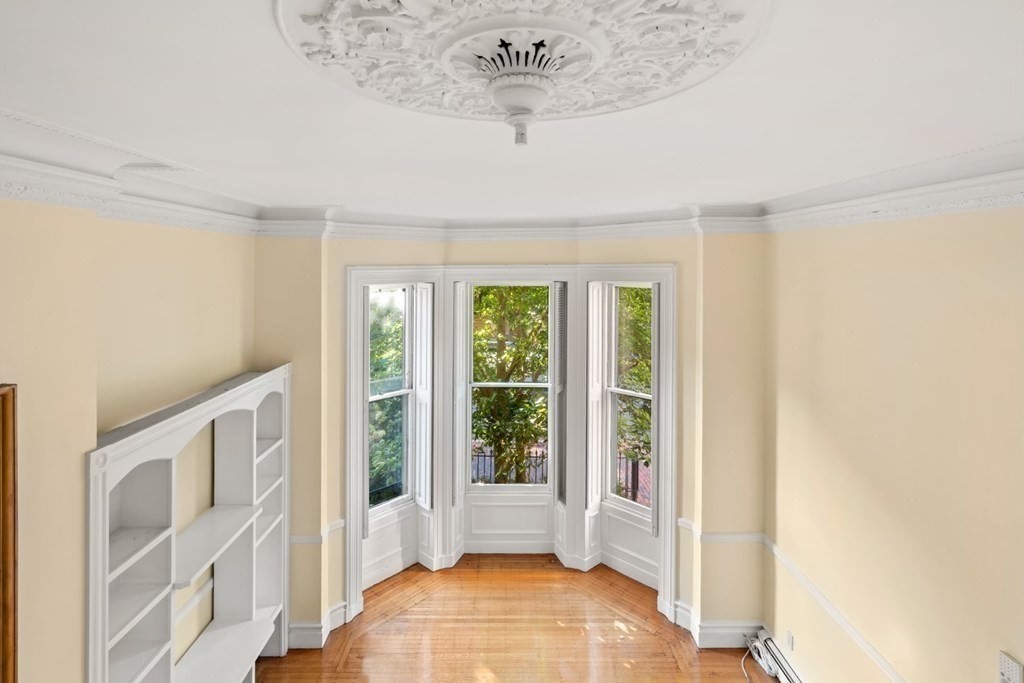 1 bed, 1 bath apartment for rent at 29 Marlborough St Unit 3, Back Bay — photo 8 of 11